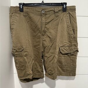 Columbia Men's Brown Cargo Shorts